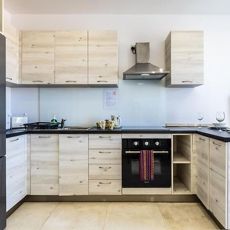 San Ġwann Serafina'S Apartment 5 Min Walk From St Julians מראה חיצוני תמונה
